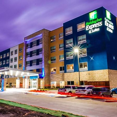 Holiday Inn Express & Suites - Dallas Market Center By Ihg Extérieur photo